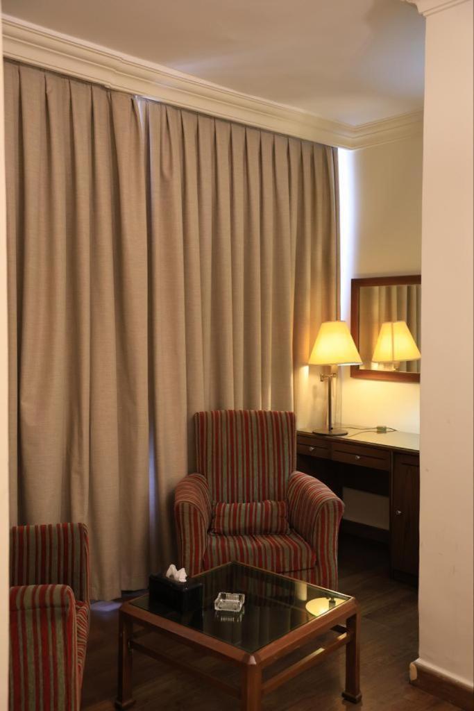 Orient Hotel